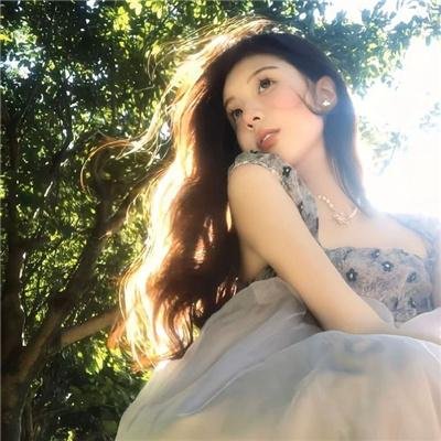 幽灵医生封面